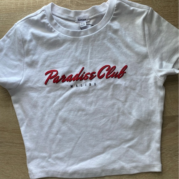 Garage Stormi Tee - Picture 2 of 5